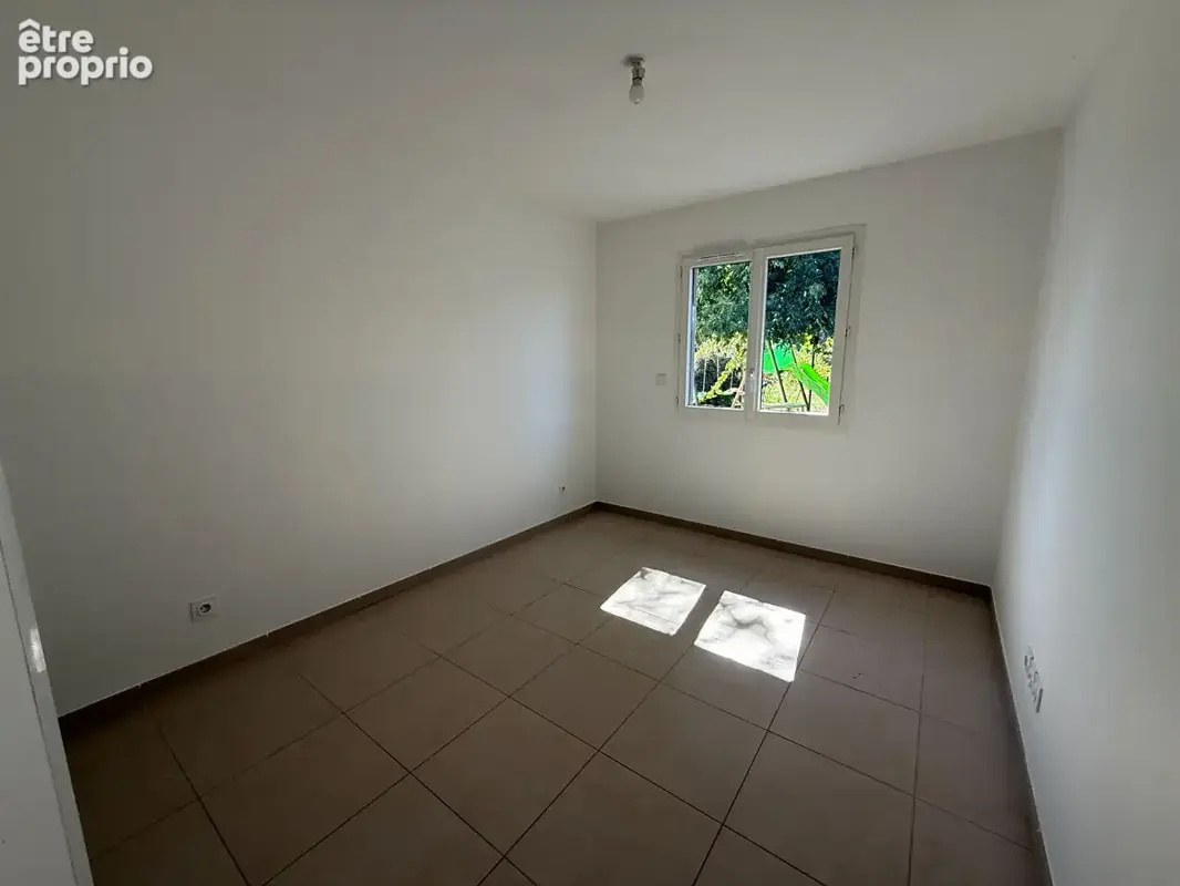 Le charme du plain-pied : 4 chambres et un joli jardin - photo 8