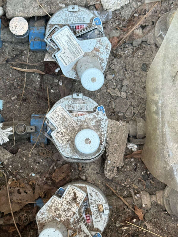 Maison à CHAMPAGNE-LES-MARAIS