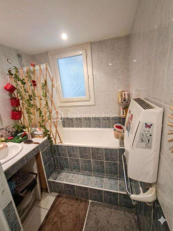 Opportunité Rare : Maison rapportant 8% de Rendement Brut - Idéal Investisseur ou Projet Familial - photo 6