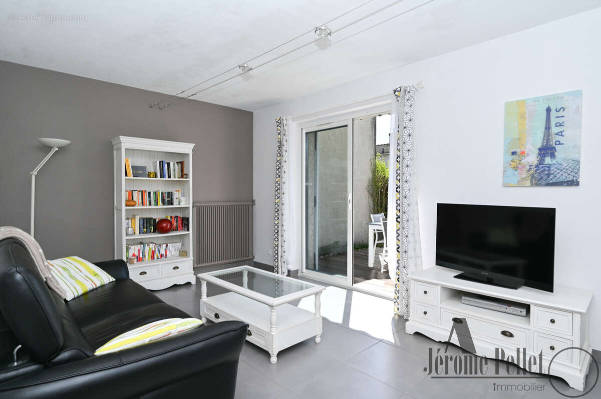 Maison à COMMUNAY