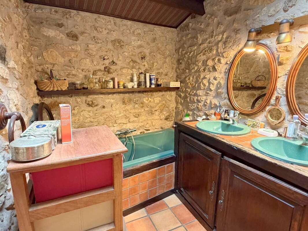 Maison à MONPAZIER