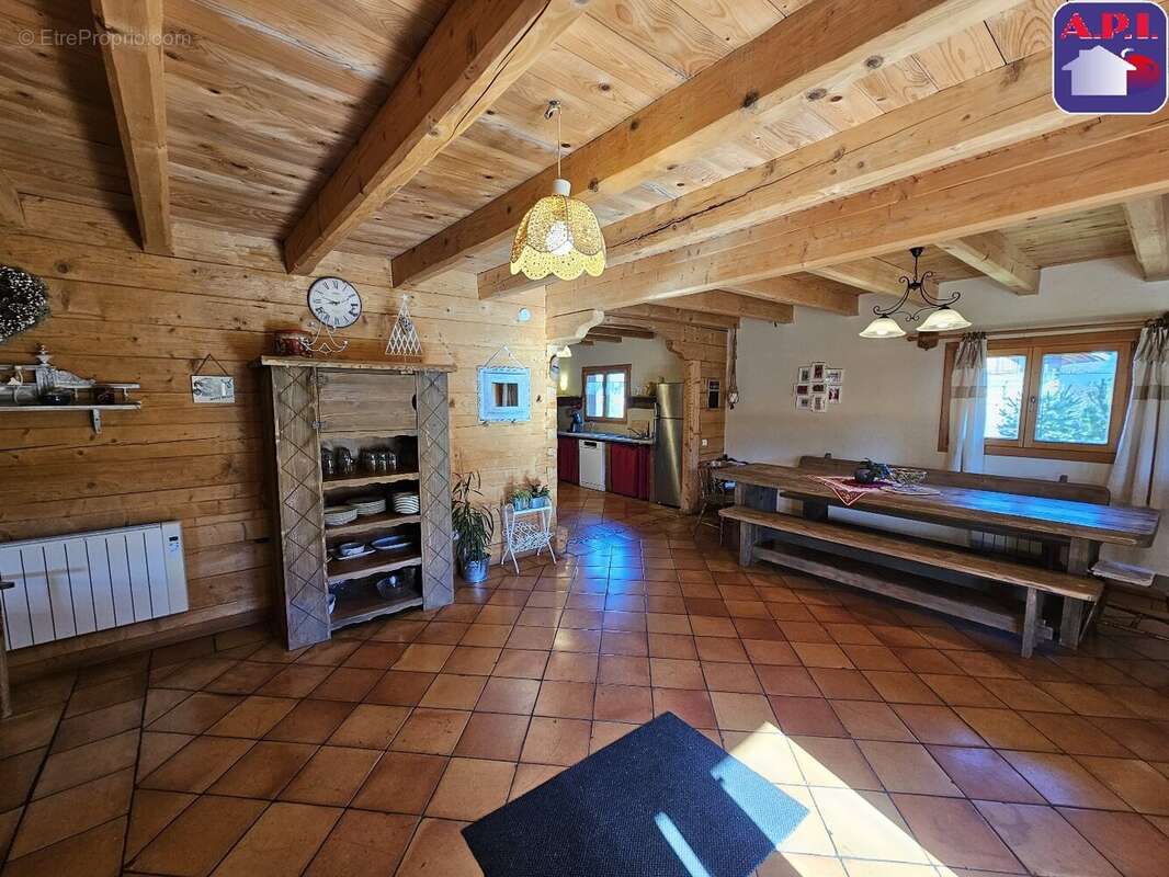 Maison à SAINT-PIERRE-DELS-FORCATS