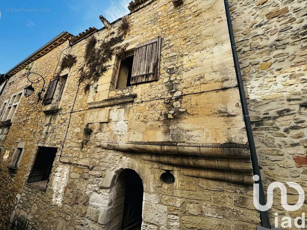 Photo 2 - Maison à ARAMON