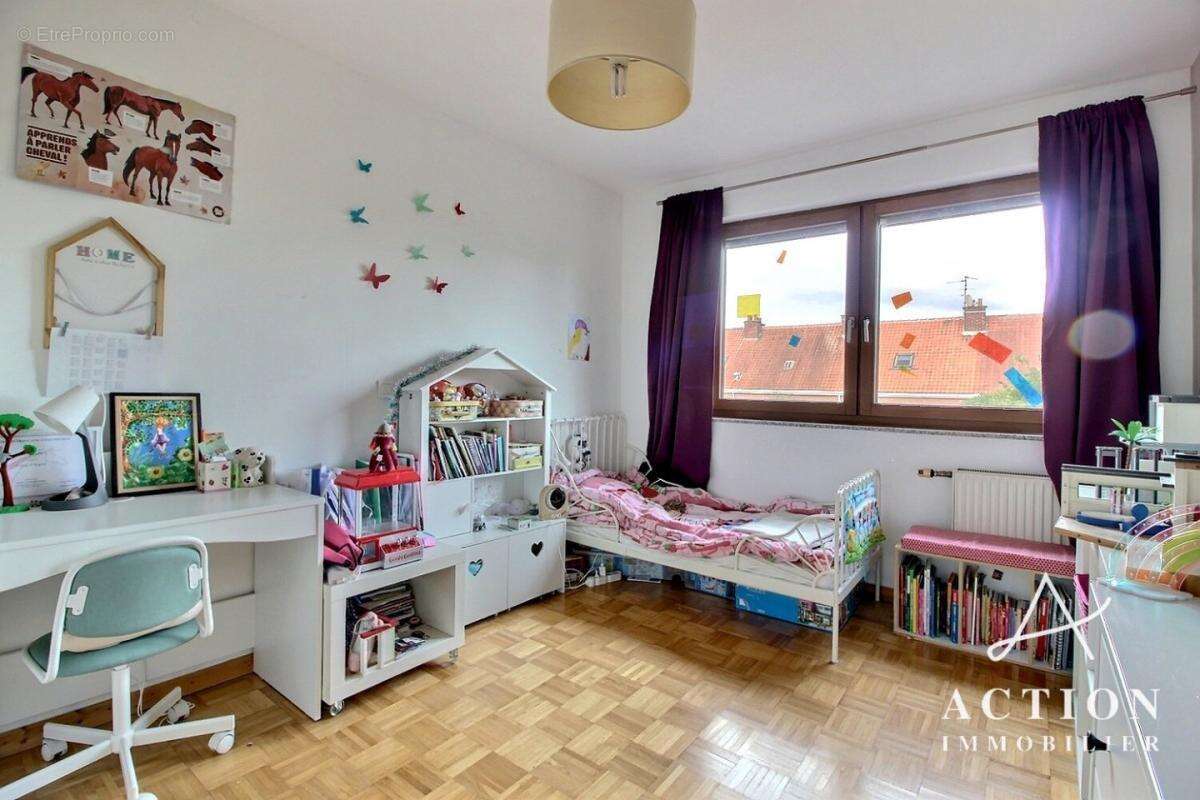 Maison à FACHES-THUMESNIL