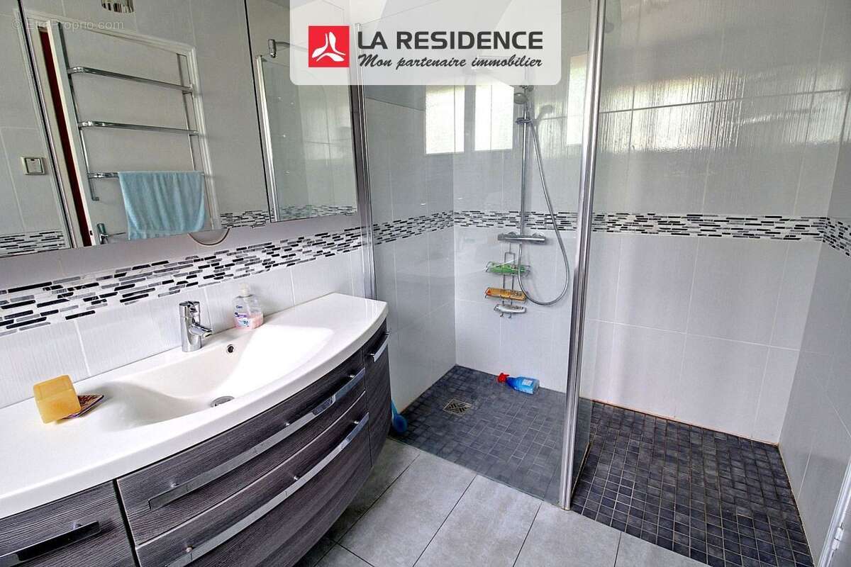 Maison 166 m² à Meulan  - photo 7
