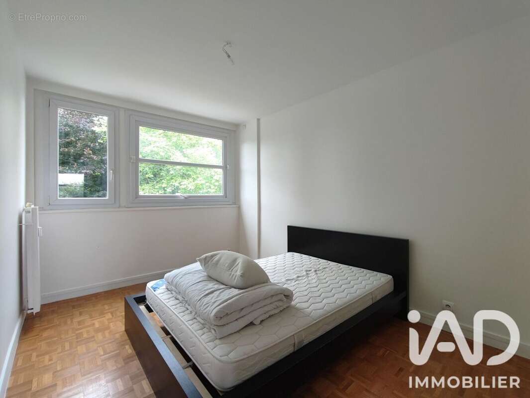 Appartement 75 m² à Pontoise  - photo 6