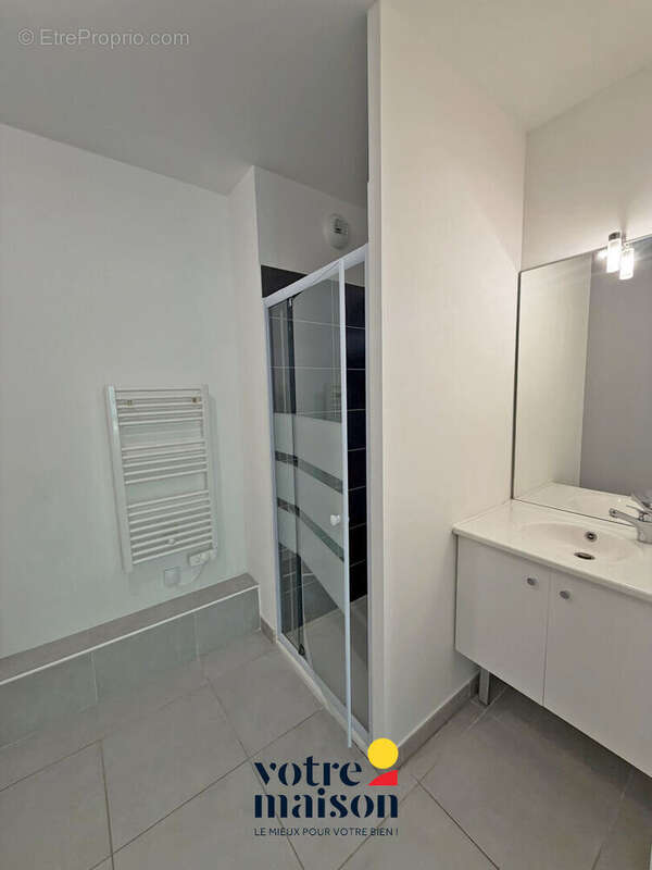 Appartement à ROUSSET