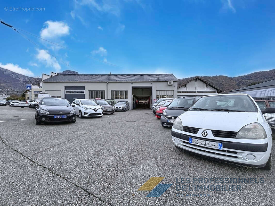 Commerce à LA RAVOIRE