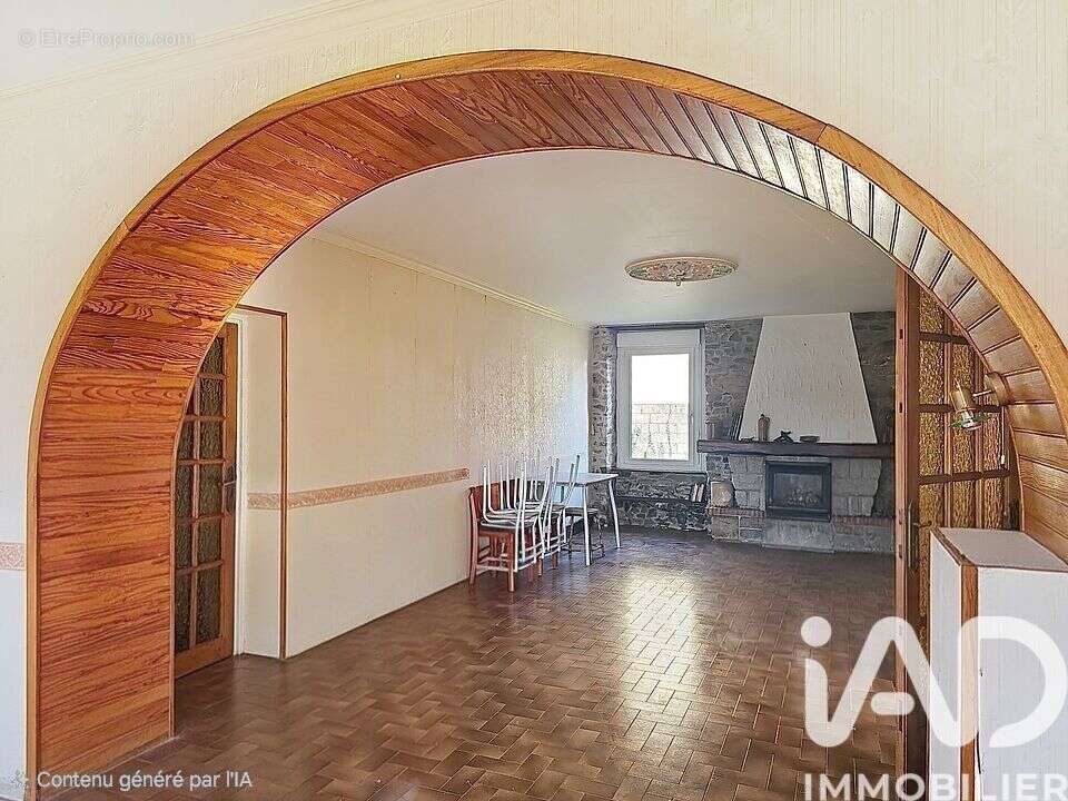 Photo 8 - Maison à LEZARDRIEUX