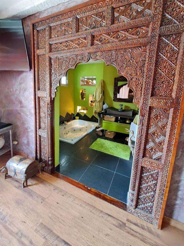 Maison à SAINT-JEAN-SUR-MOIVRE