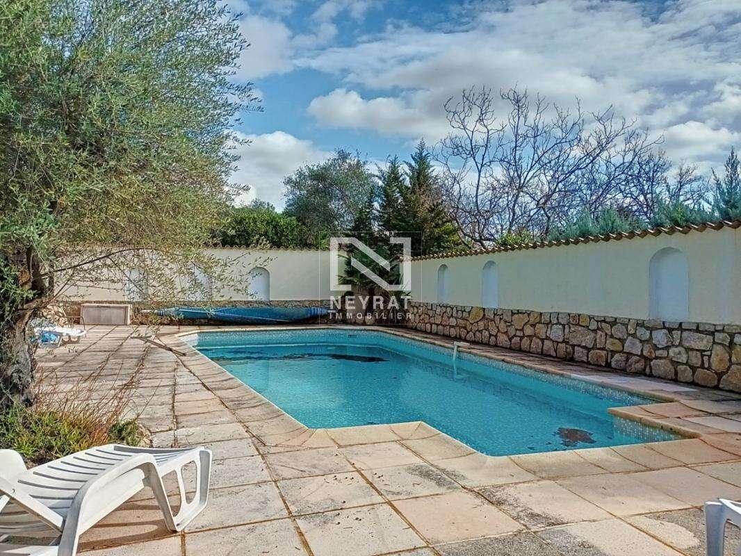 Maison à TOURRETTES