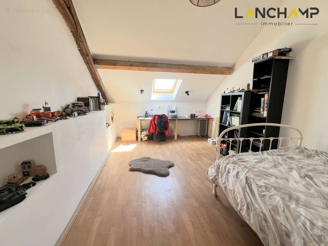 Maison en pierre avec jardin - photo 12