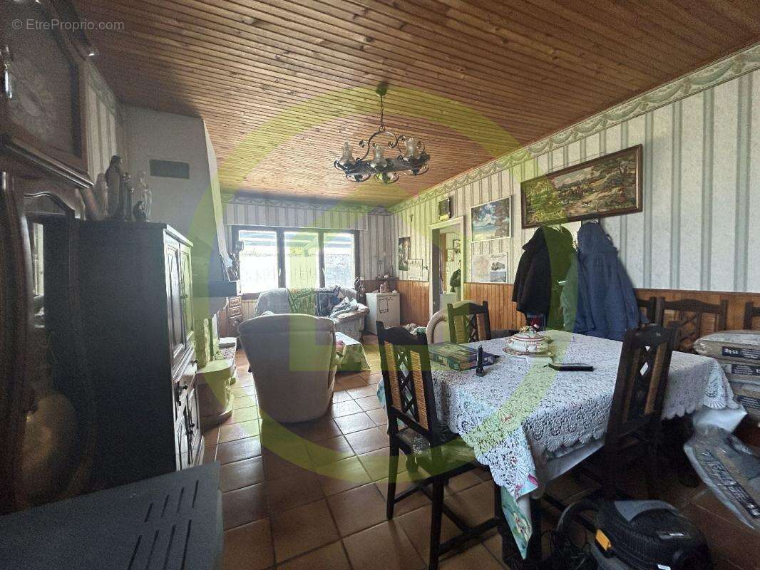 Maison à VILLERS-OUTREAUX