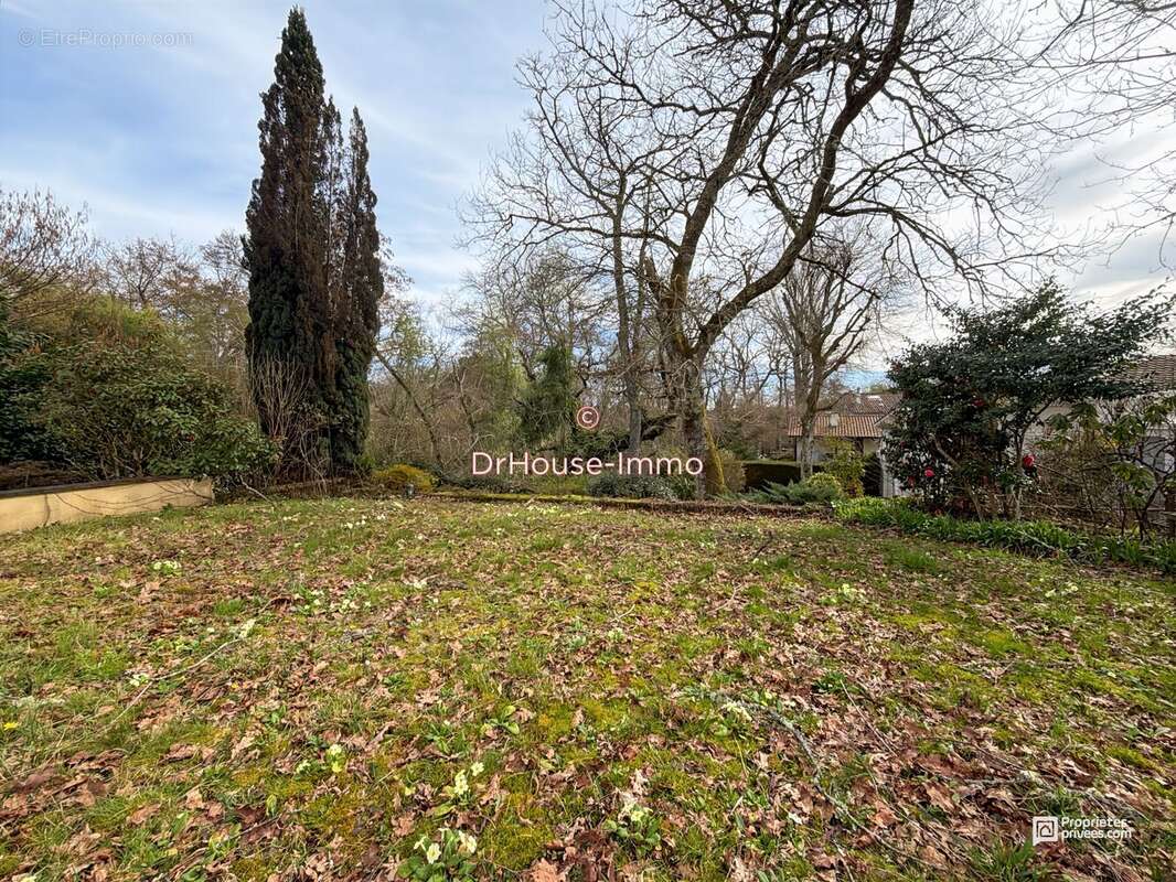 Maison 157 m² à Leognan  - photo 3
