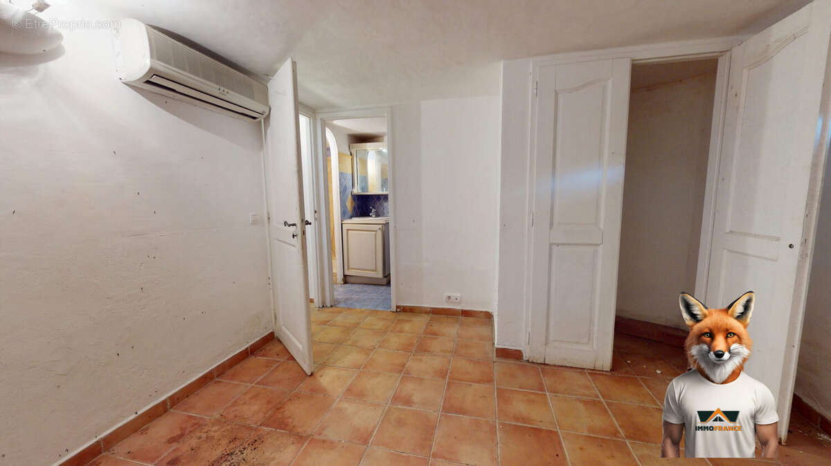 Appartement 140 m² à Cogolin  - photo 9