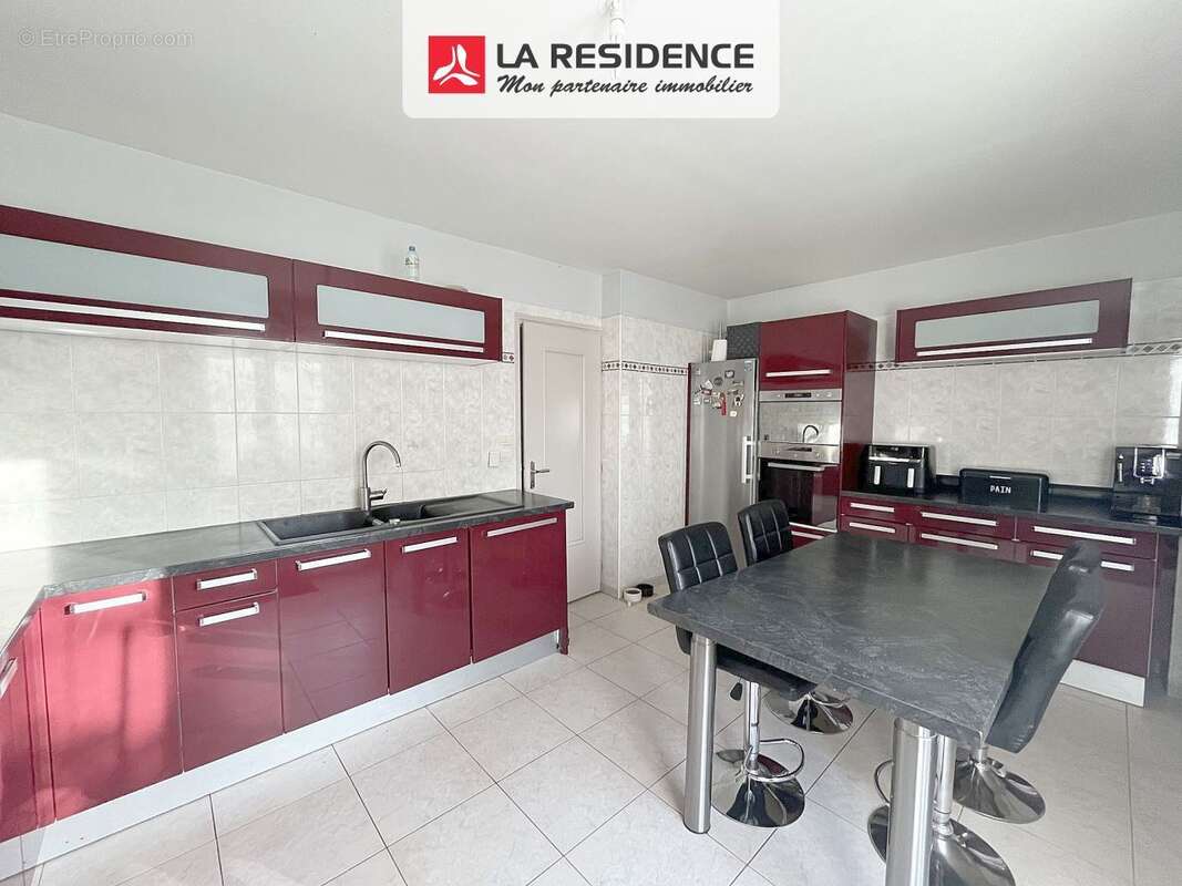 Maison à SAINT-OUEN-L'AUMONE