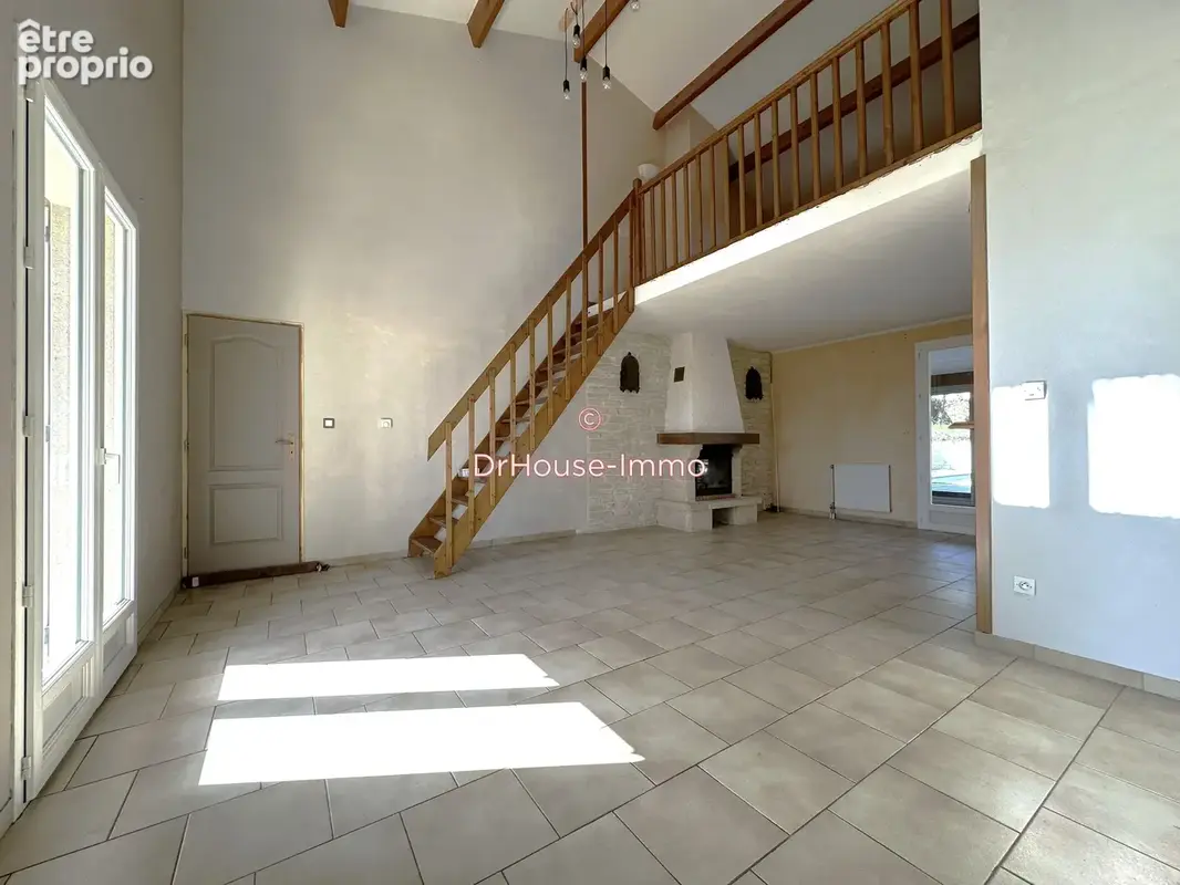 Maison 6 pièces 148 m² à vendre à Montmoreau-Saint-Cybard (16190) - photo 14