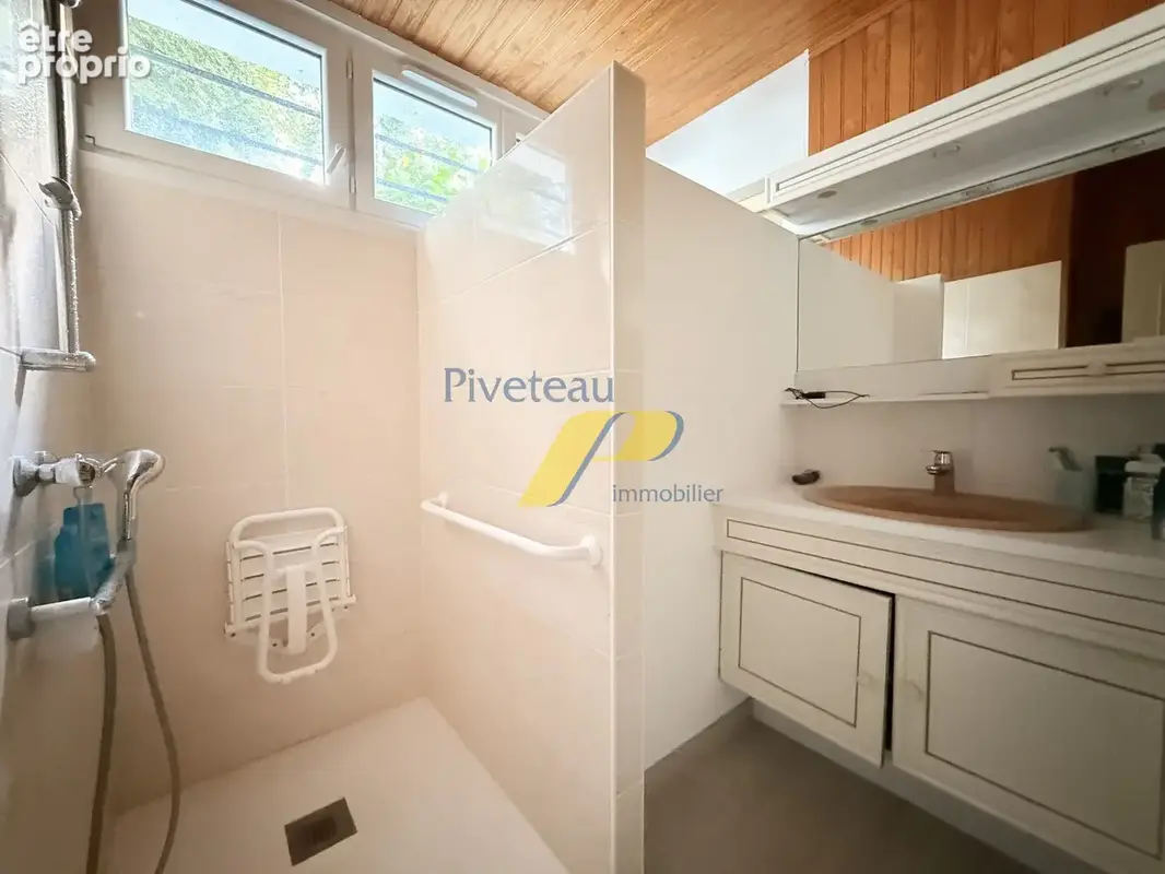 Maison 8 pièces 194 m² à vendre à Basse-Goulaine (44115) - photo 9