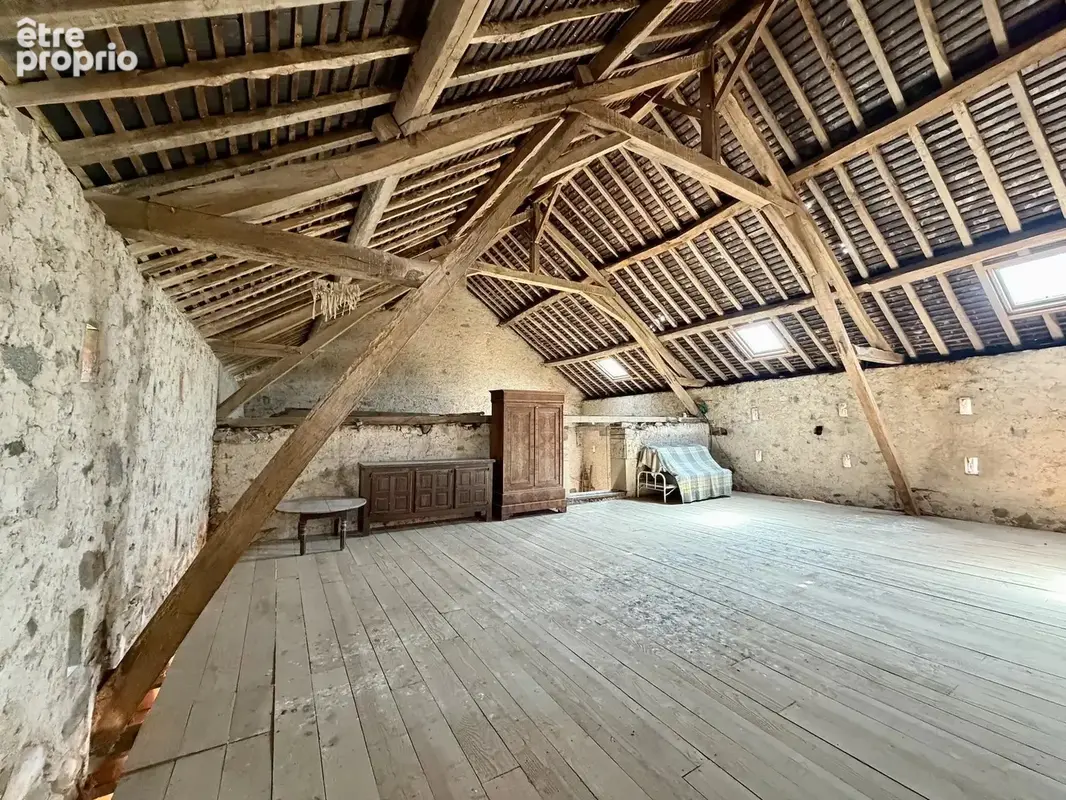 Grange en pierre avec une vue magnifique à vendre près d'Onlay - photo 10