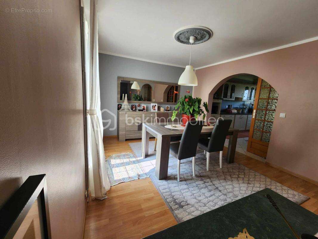 Charmante maison familiale avec sous-sol totale - photo 5