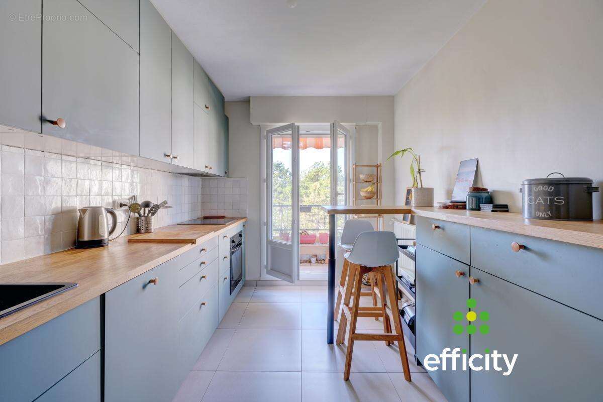Appartement à OULLINS