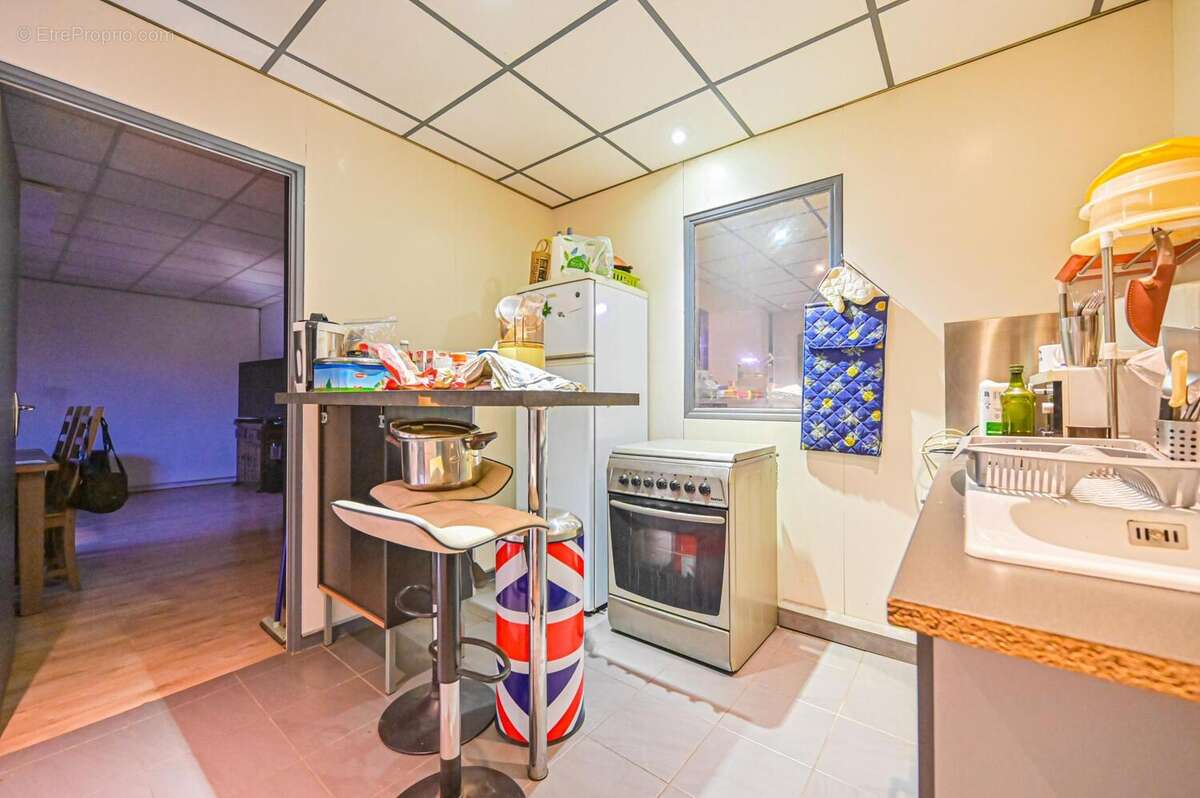 Commerce 340 m² à Alfortville  - photo 4