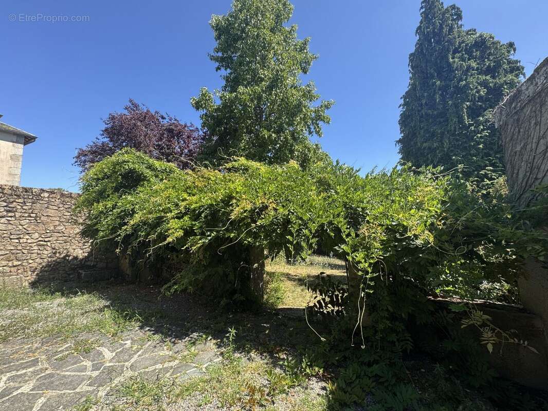 Maison à SAINT-VAURY