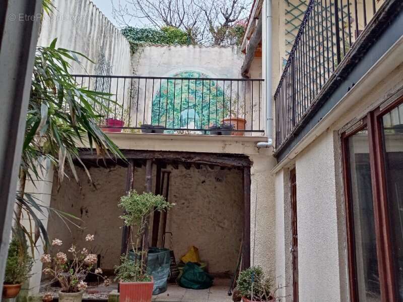 maison 137m² Sur un terrain de 150 m² - photo 5