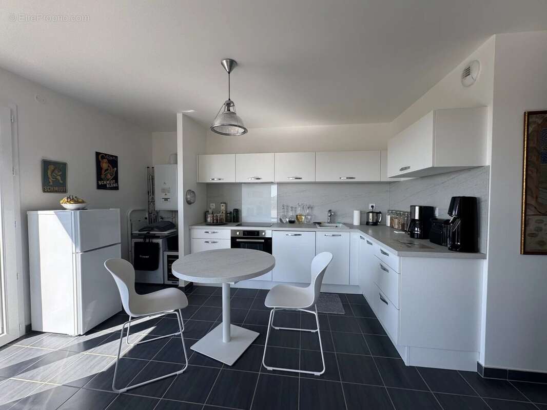 Appartement à NANDY