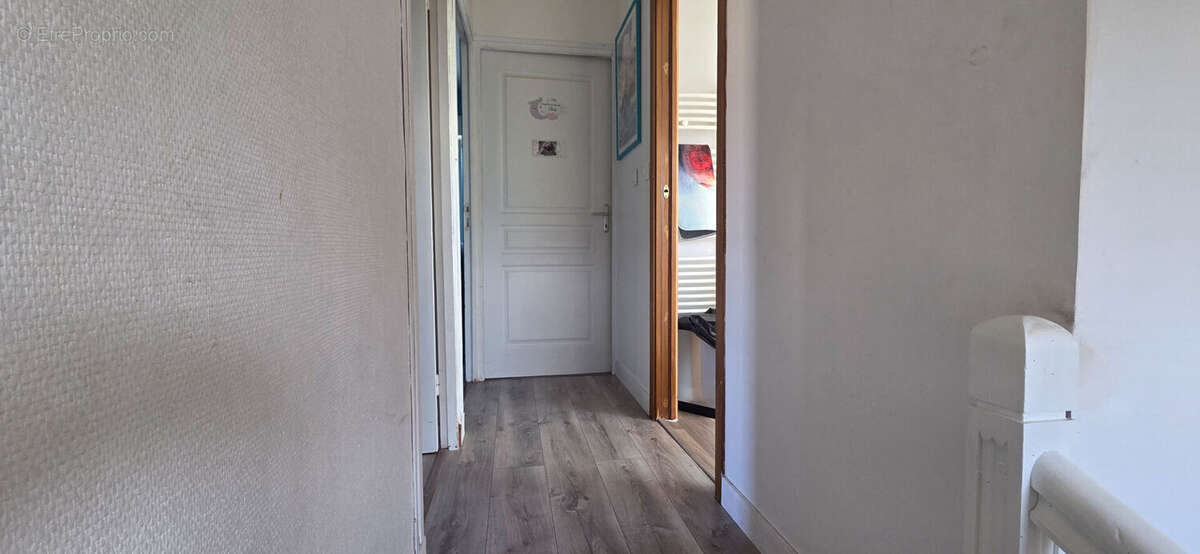 PLESTIN-LES-GREVES - Maison 106m² - 6 Pièces - photo 14