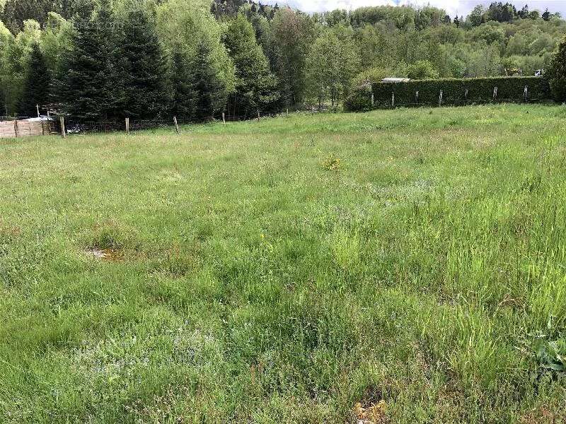 Terrain à SAINT-NABORD