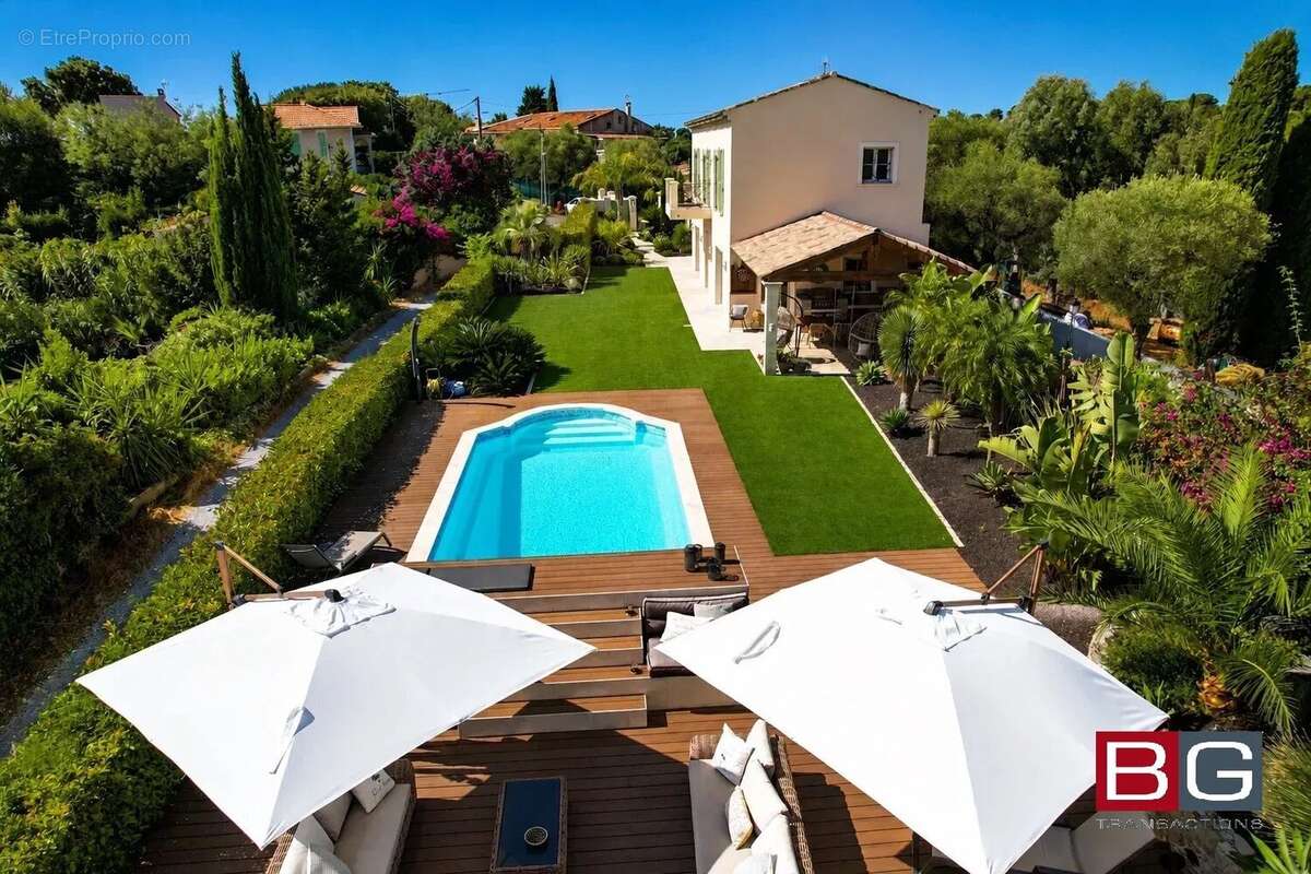 Maison à ANTIBES