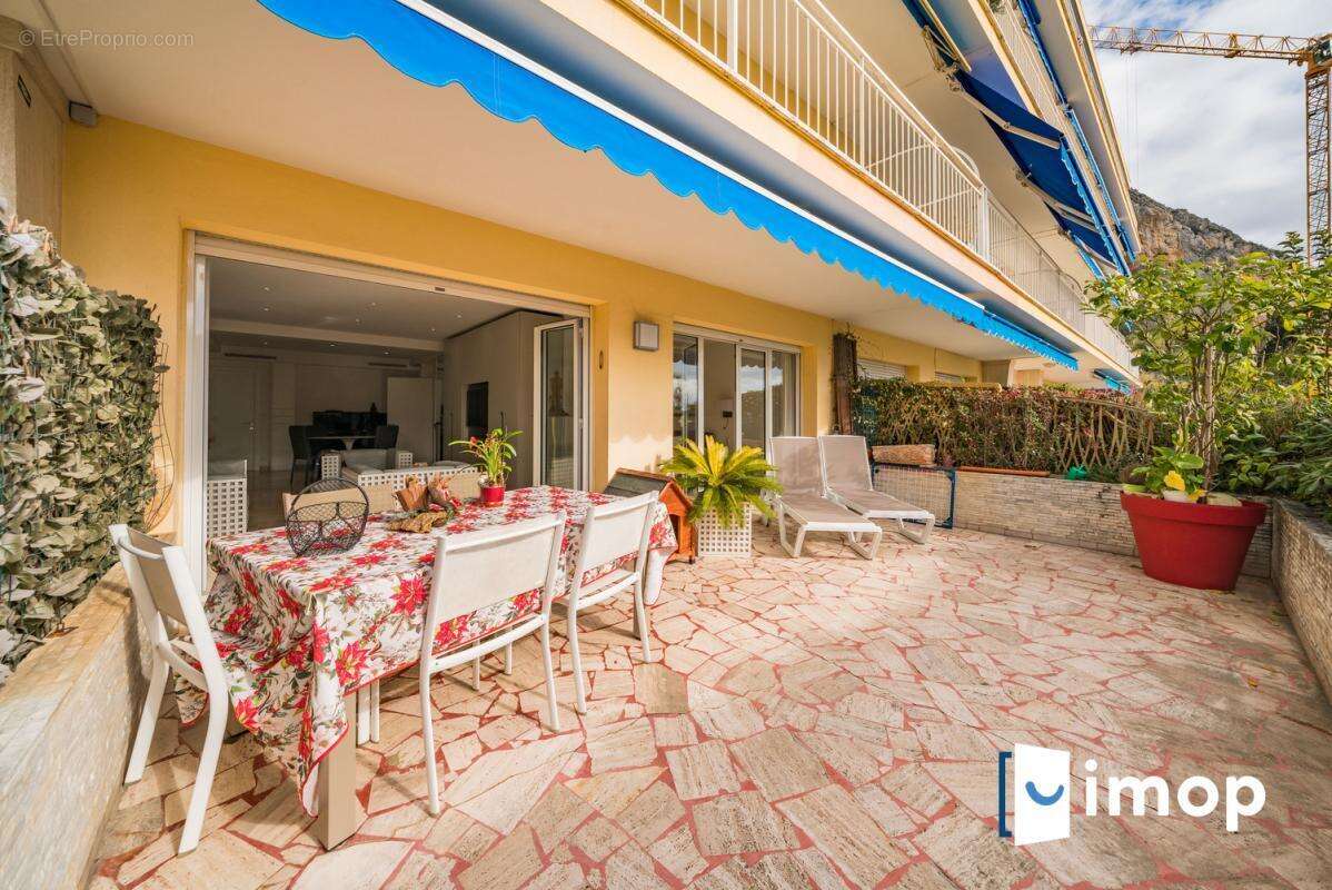 Appartement à MENTON