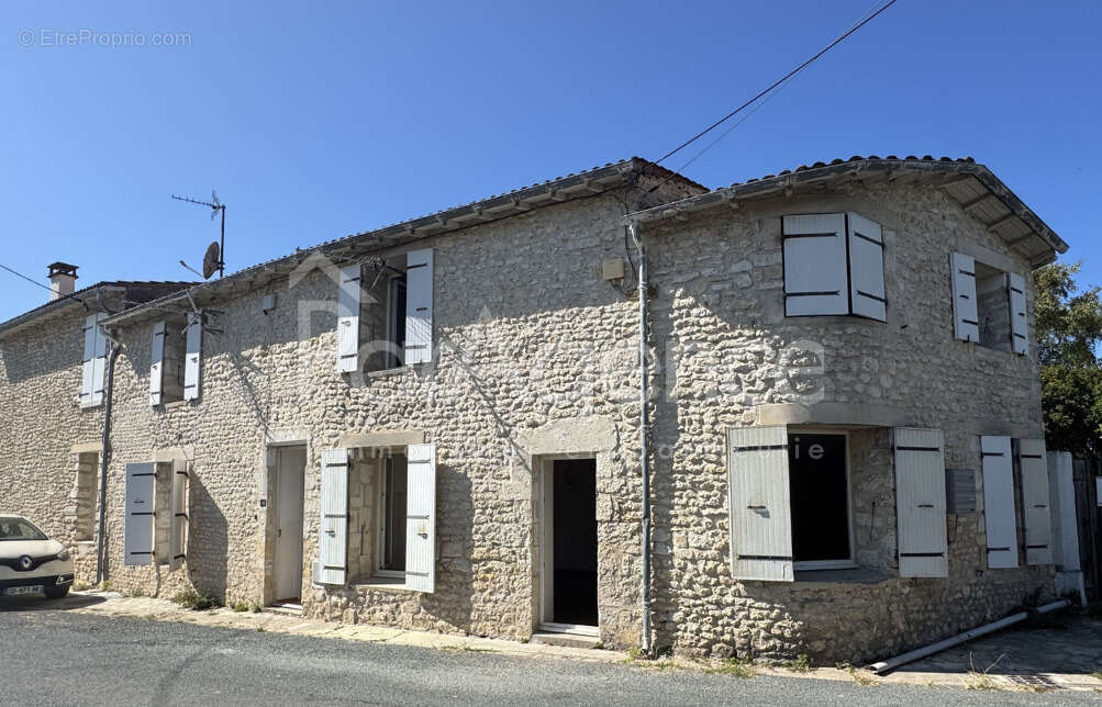 Maison à SAINT-PALAIS-SUR-MER