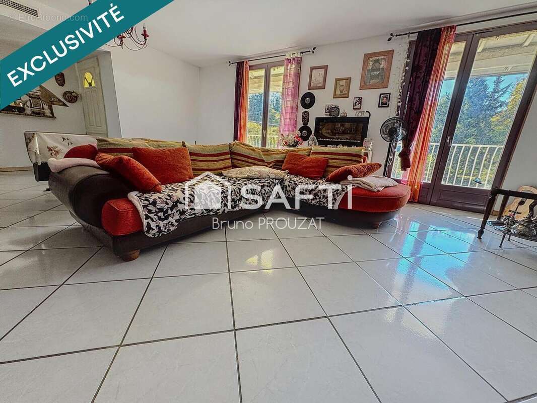 Photo 2 - Maison à SAINT-ETIENNE-DE-TULMONT