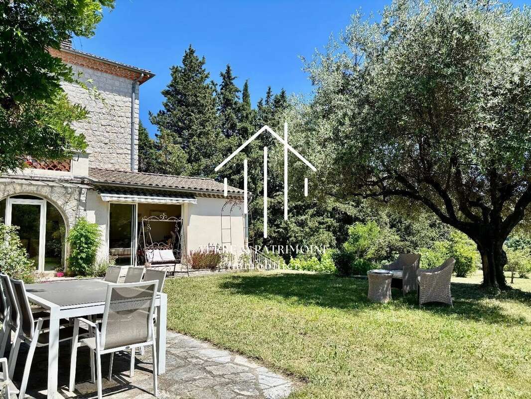 Maison à VALLON-PONT-D&#039;ARC