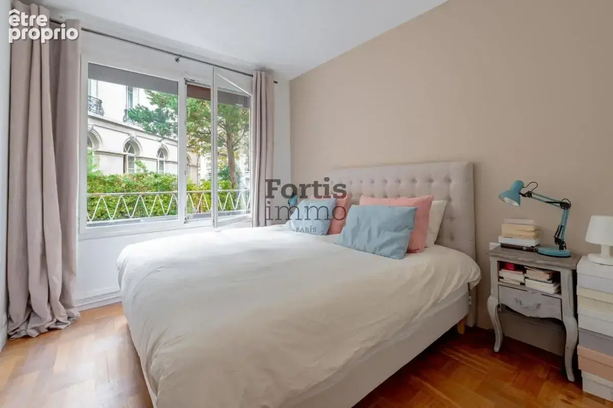 Paris 16 – spontini / victor hugo – 79 m² – 2 chambres - photo 11
