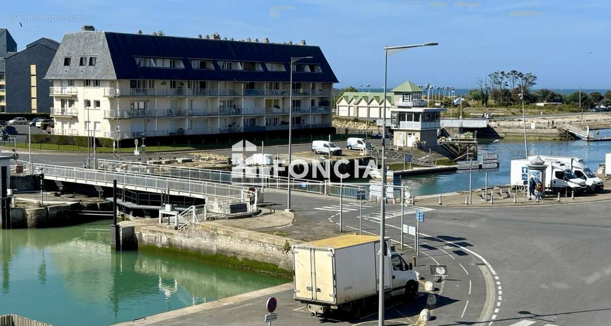Appartement à COURSEULLES-SUR-MER