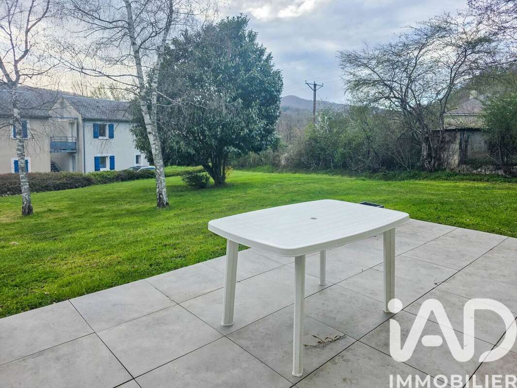 Photo 3 - Appartement à SAINT-GENIEZ-D'OLT