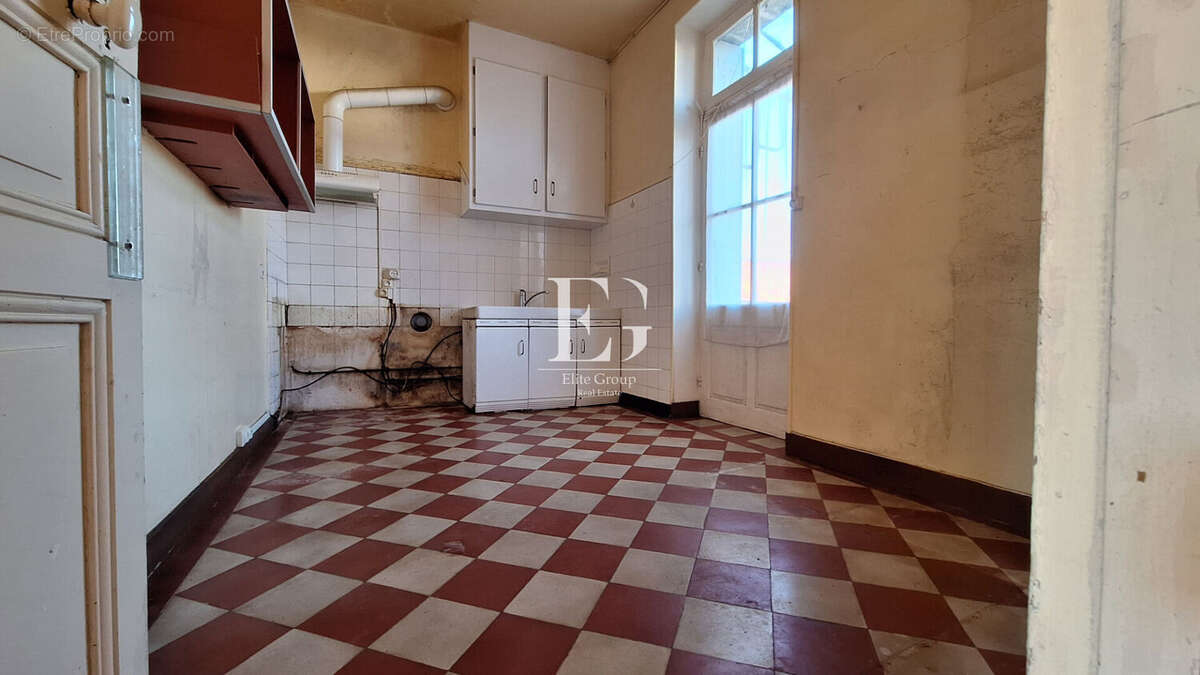 Maison à SAINT-FRAIGNE