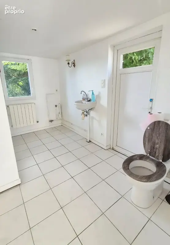 Maison Saintes quartier Saint Vivien avec son garage et terrain clos sans vis à vis. - photo 18
