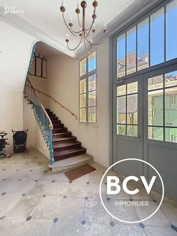 Appartement DUPLEX 28m² Quartier Historique - photo 2