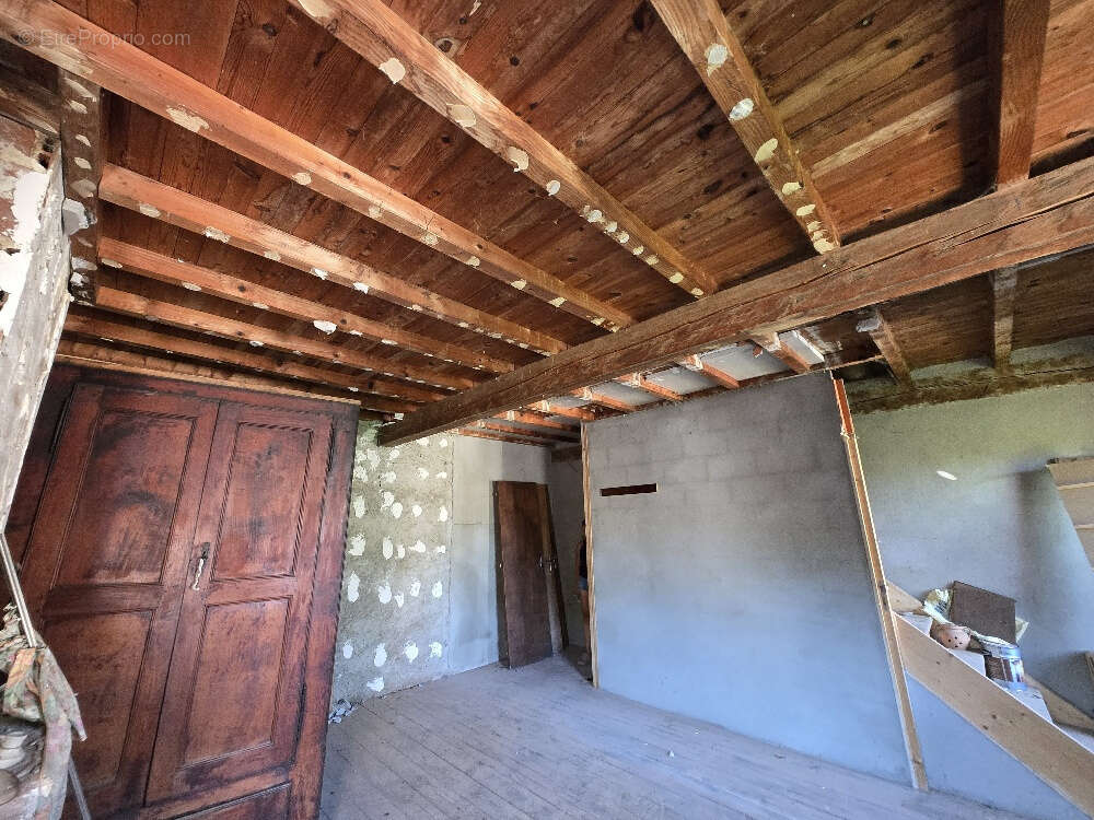 PORTET D'ASPET-Maison individuelle à rénover - photo 5