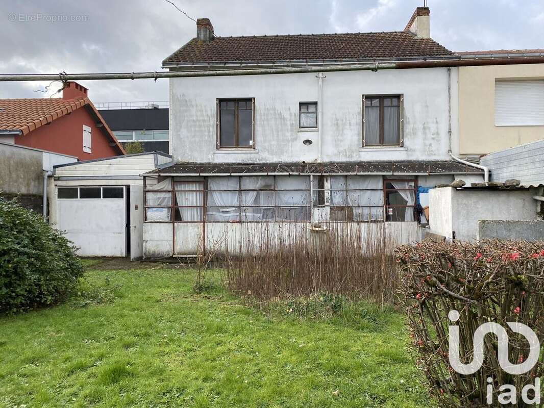 Maison 150 m² à Nantes  - photo 2