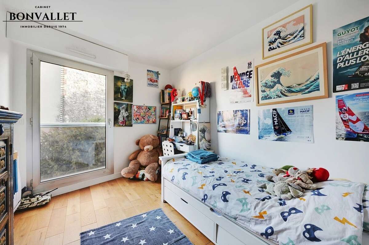 Appartement à PARIS-15E