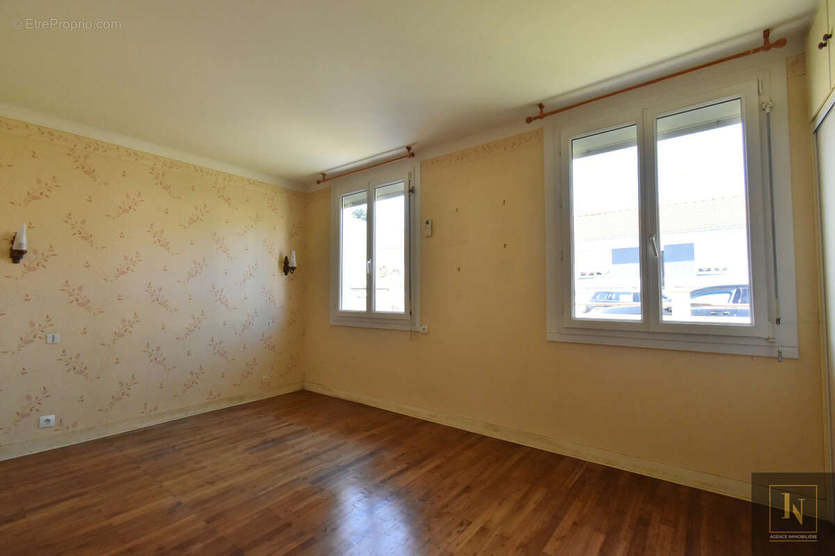 NANTES Hippodrome, maison de plain pied 3 chambres avec jardin et garage. - photo 10