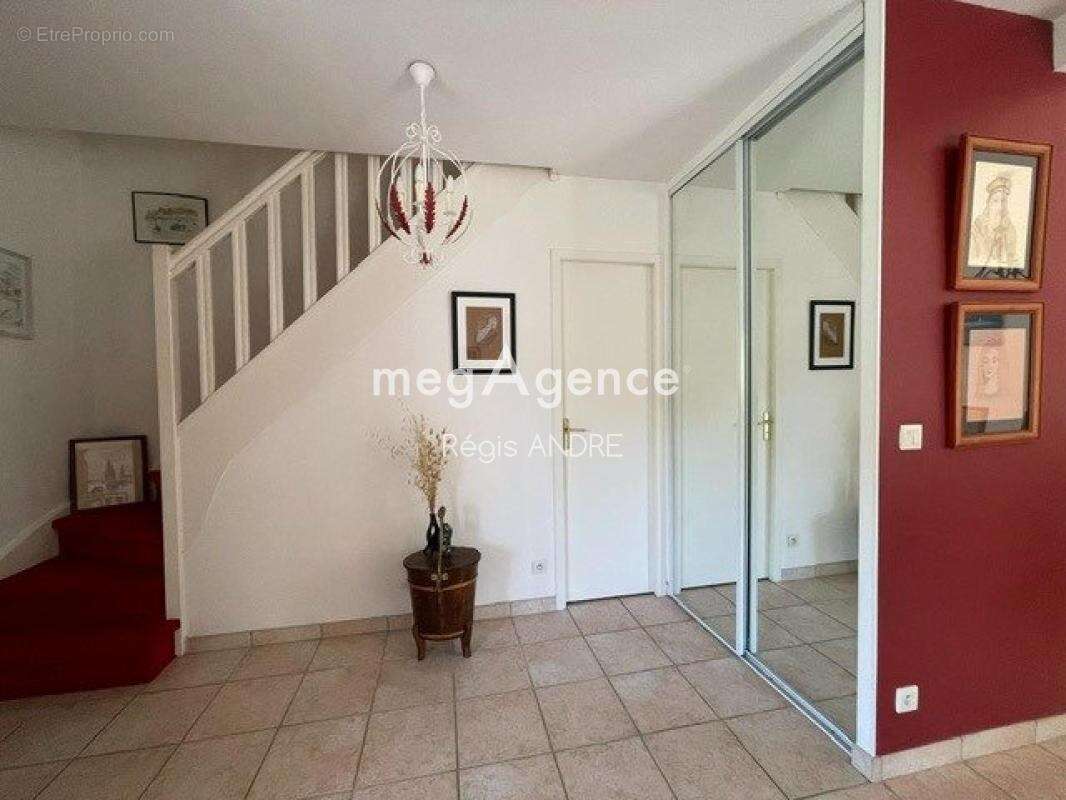Maison à LARMOR-BADEN