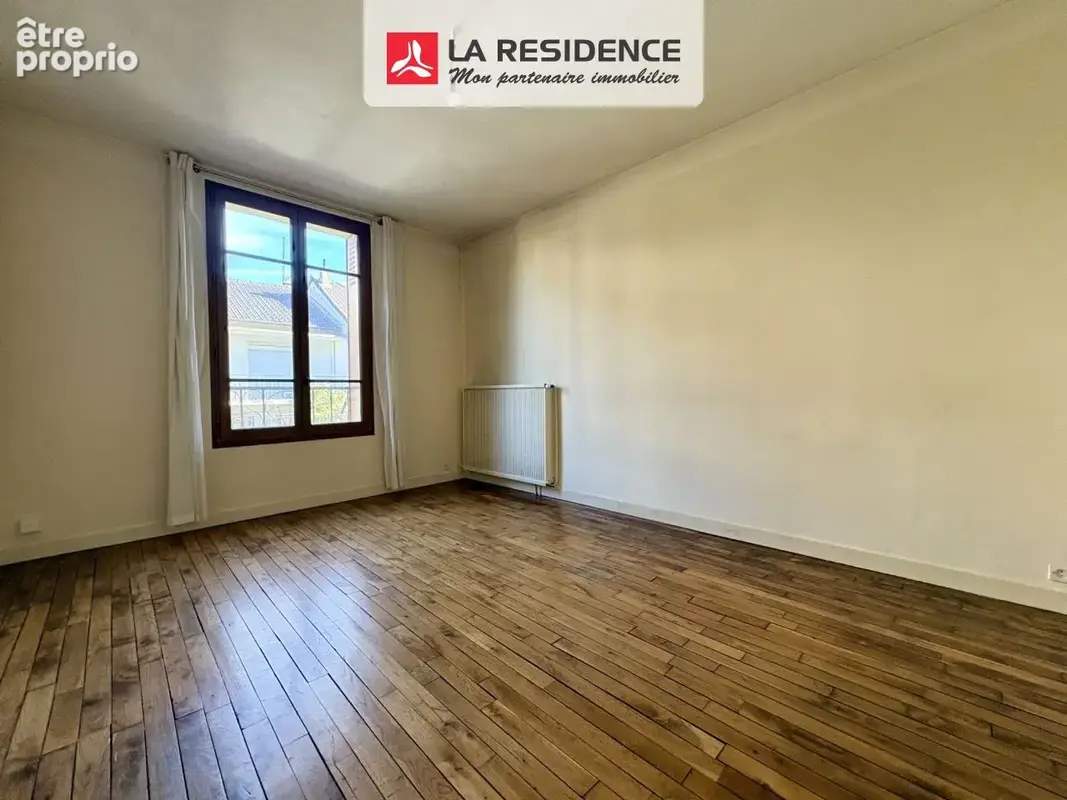 Maison 5 pièces 86 m² à vendre à Velizy-Villacoublay (78140) - photo 2