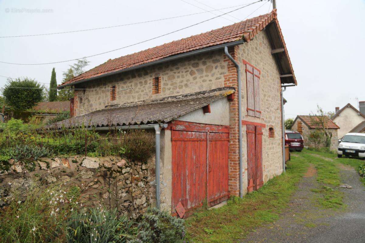 Maison à POIL