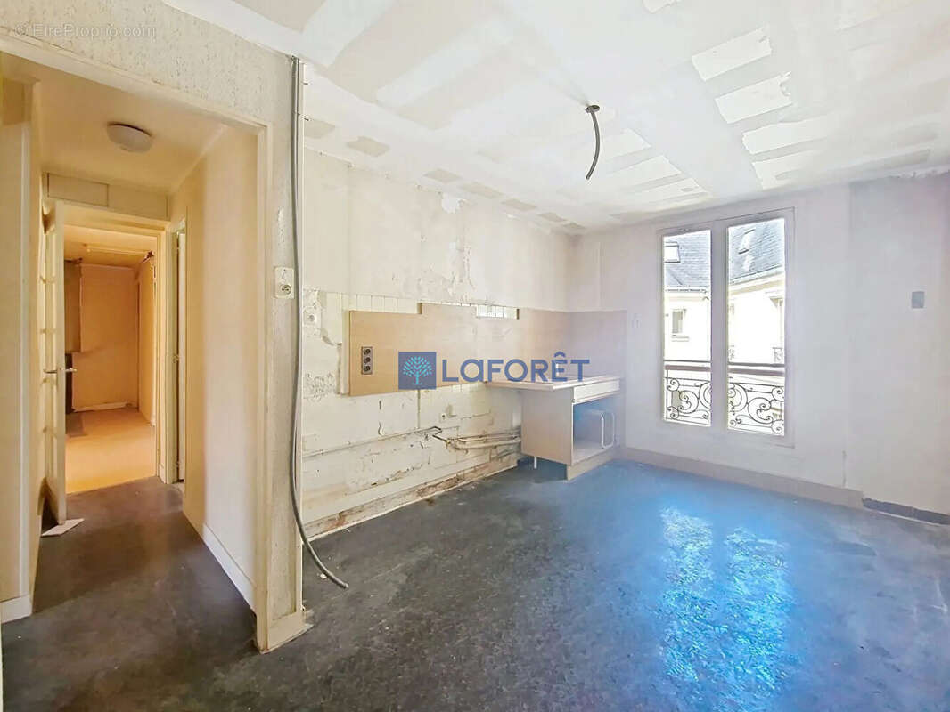 Appartement à PARIS-2E